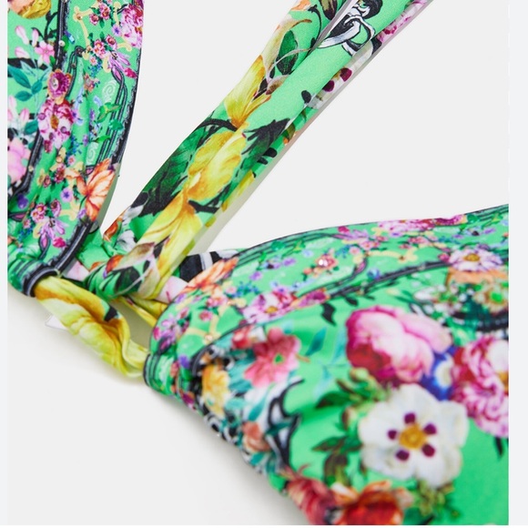 Camilla Green Bikini Top. - Picture 6 of 9